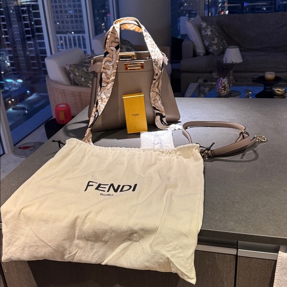 Fendi Peekaboo Soft Medium with Wrappy - Picture 7 of 7